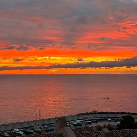 Apartment L'evasion Luxury Stunning Sea View - Swimming Pool - Parking