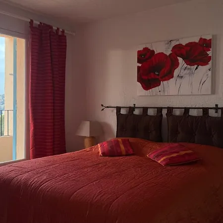 L'evasion Luxury Stunning Sea View - Swimming Pool - Parking Apartment
